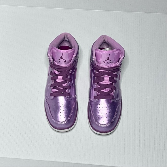 Nike Air Jordan High Top Sneakers - Picture 7 of 15